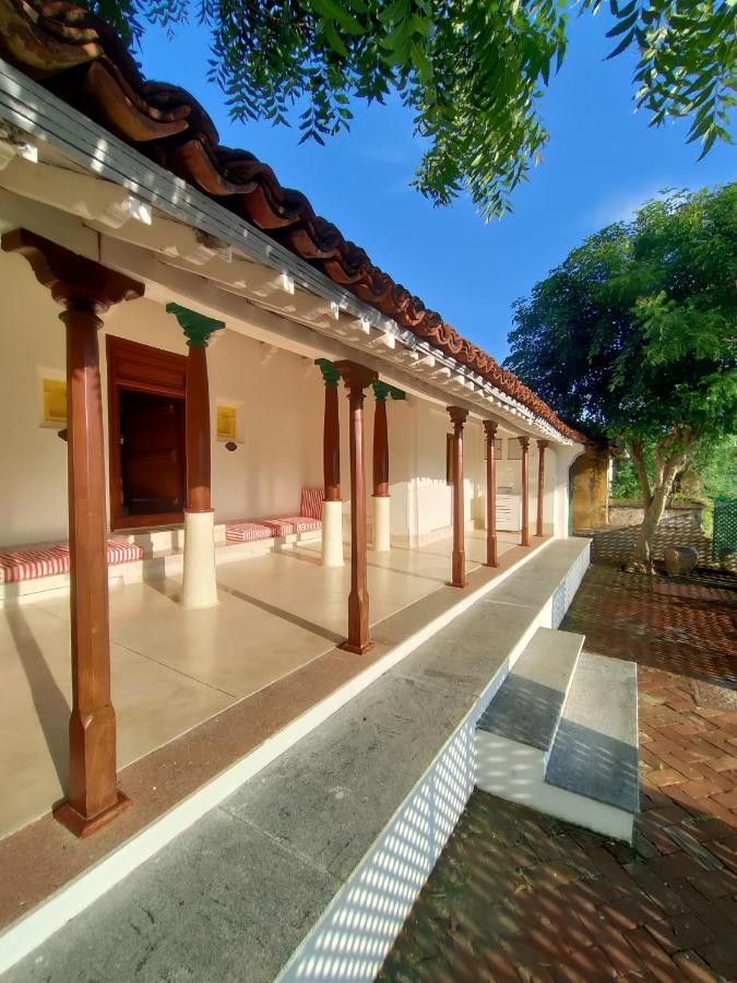 Mangala Heritage By Luxunlock Private Villas Tirukkannapuram Eksteriør bilde